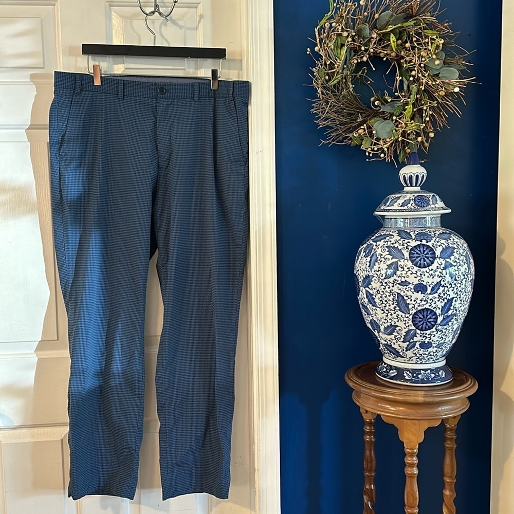 Men’s Brooks Brothers Blue Checkered Polyester & Spandex Golf Pants Size 40 x 32